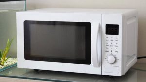 Best Solo Microwave Ovens in 2026: How the Top Models Compare